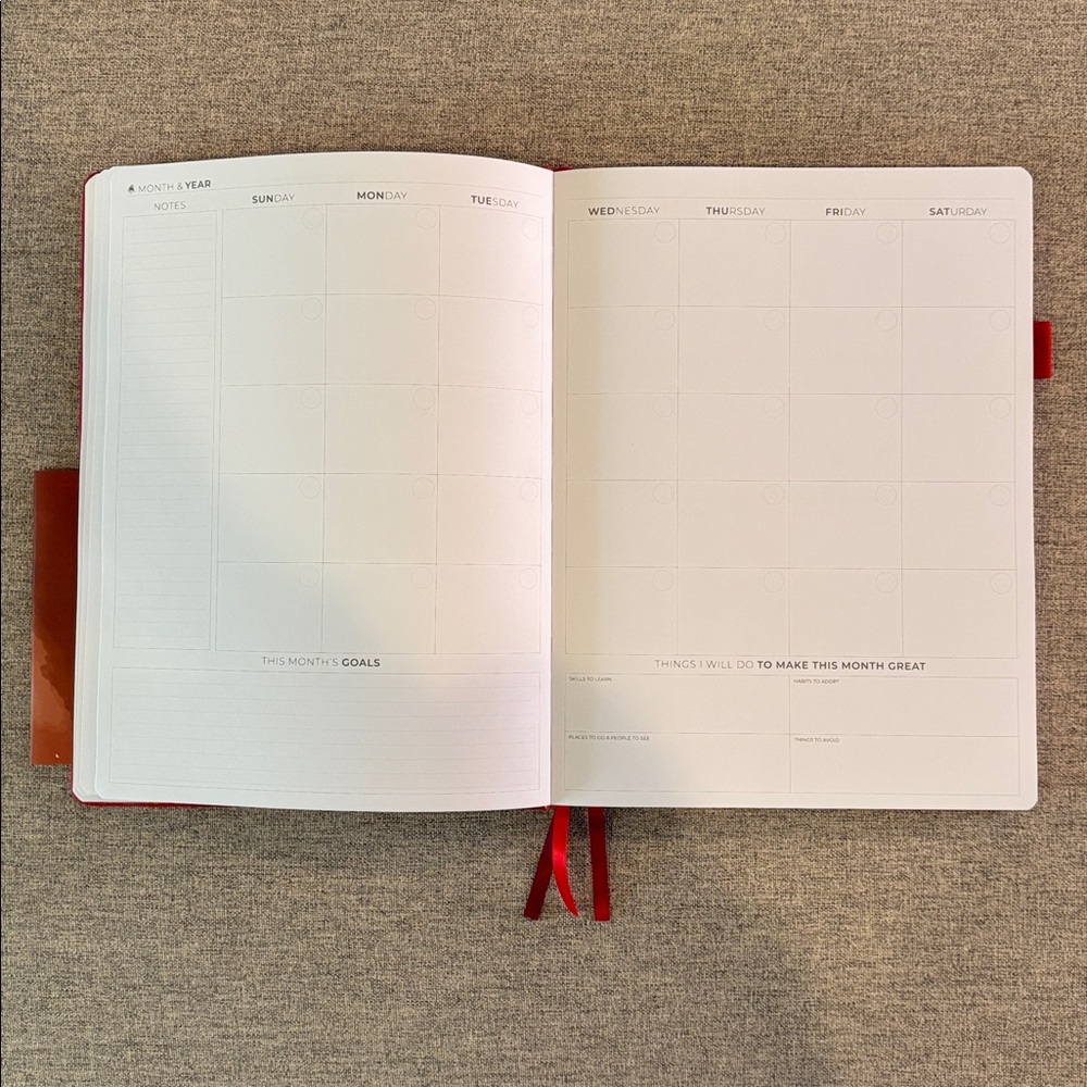 Clever Fox Planner PRO Hourly Weekly Planner - Red Leather 📕 - Picture 10 of 11